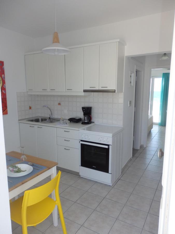 Coastal Apartment Christina 2 Makrýgialos المظهر الخارجي الصورة